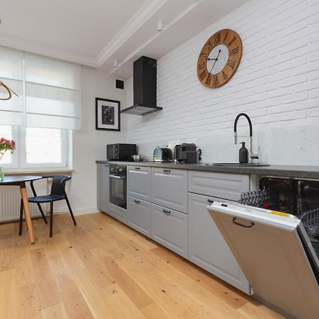 Apartment Bialobrzeska Warsaw Ochota By Renters Dış mekan fotoğraf