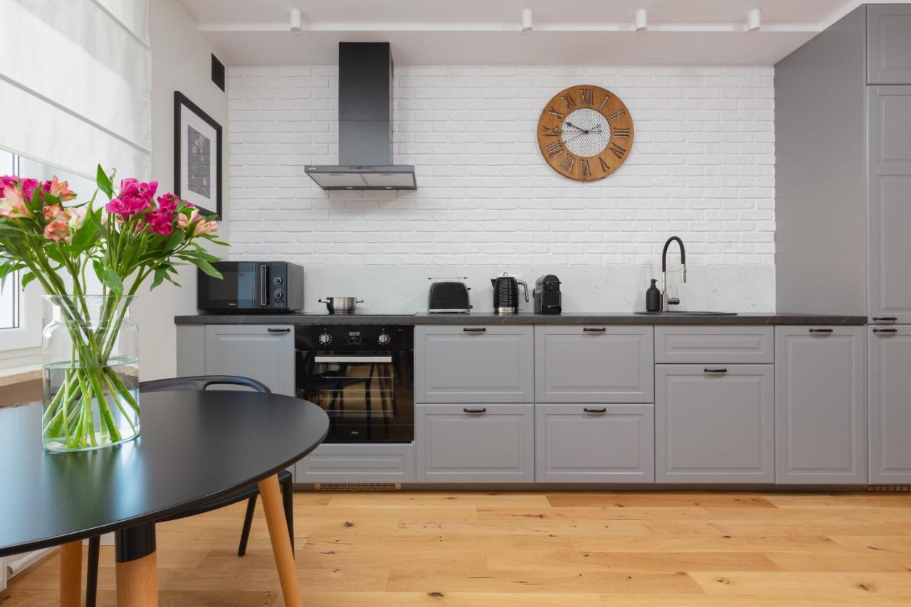 Apartment Bialobrzeska Warsaw Ochota By Renters Dış mekan fotoğraf