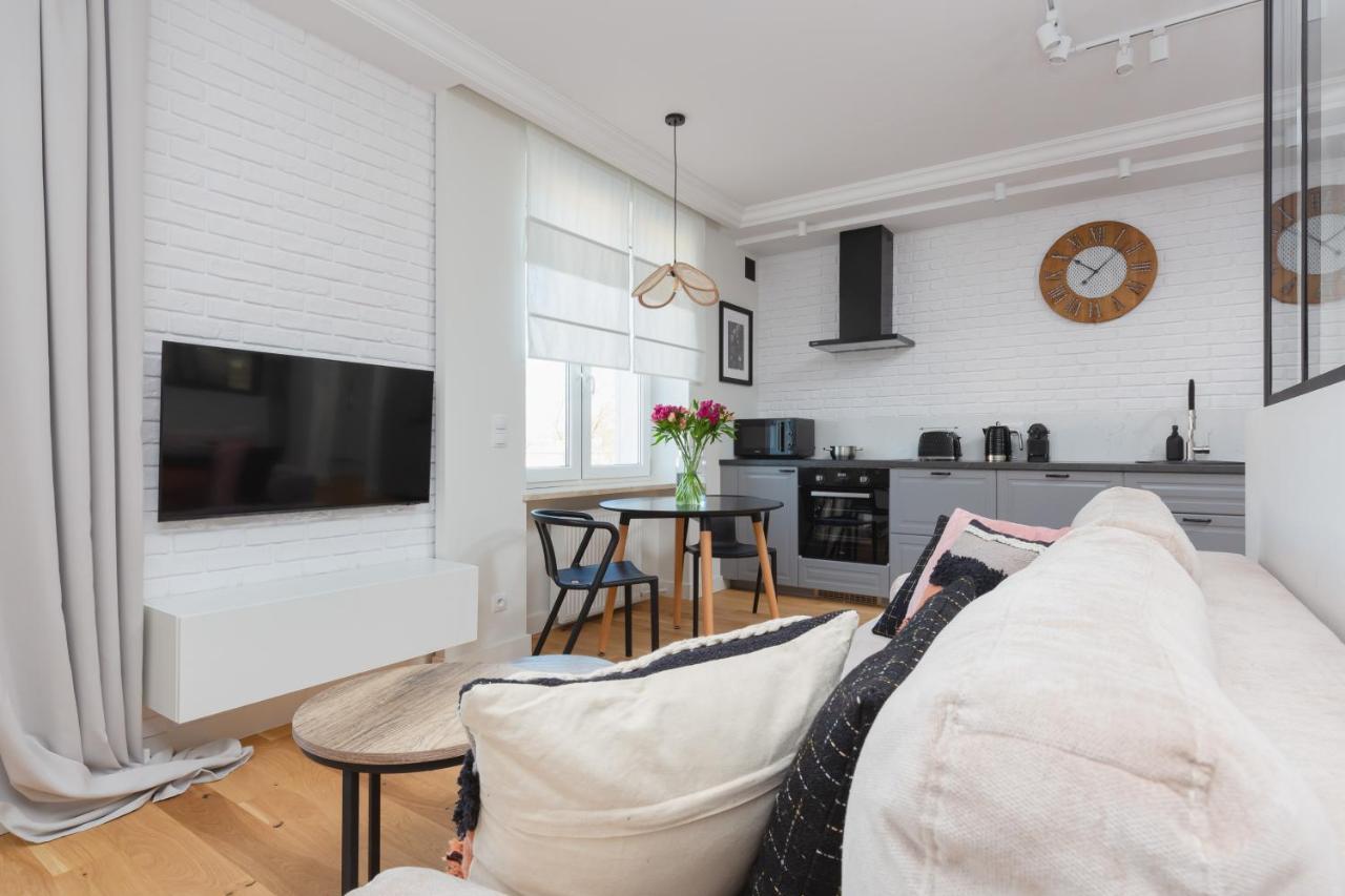 Apartment Bialobrzeska Warsaw Ochota By Renters Dış mekan fotoğraf