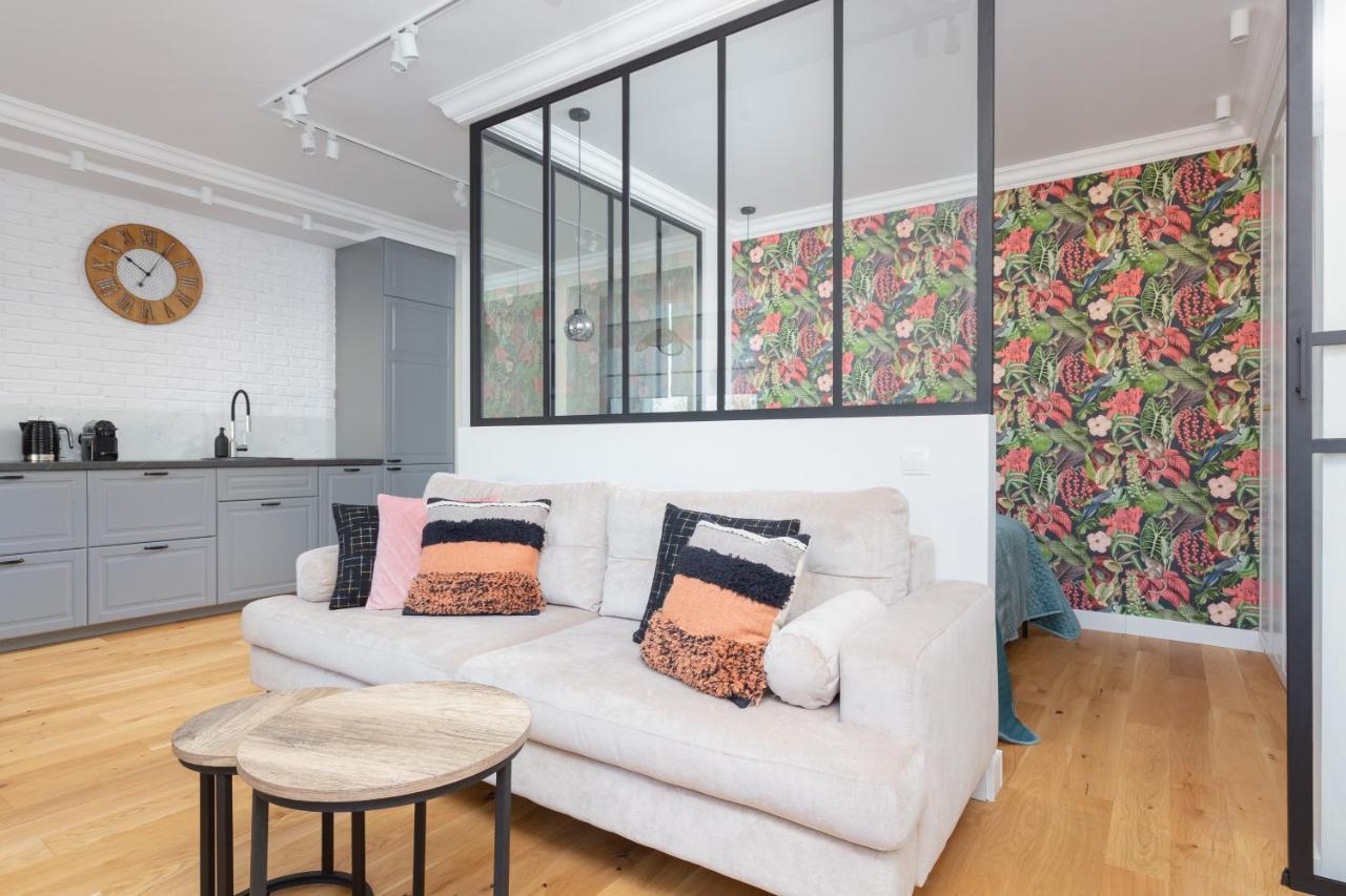 Apartment Bialobrzeska Warsaw Ochota By Renters Dış mekan fotoğraf